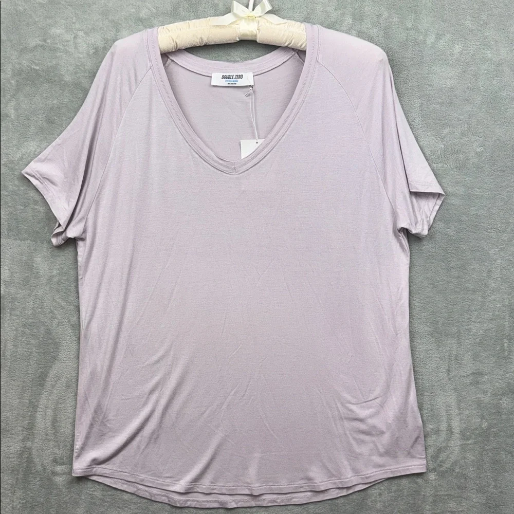 Double Zero Ellie Essential Light Purple V-Neck Short Sleeve Top Medium